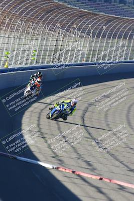 media/Jan-21-2023-Fastrack Riders (Sat) [[fcf3f88a30]]/Level 4/Session 2 Nascar 1/